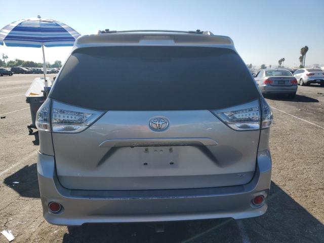 Photo 5 VIN: 5TDXK3DC3FS607885 - TOYOTA SIENNA SPO 