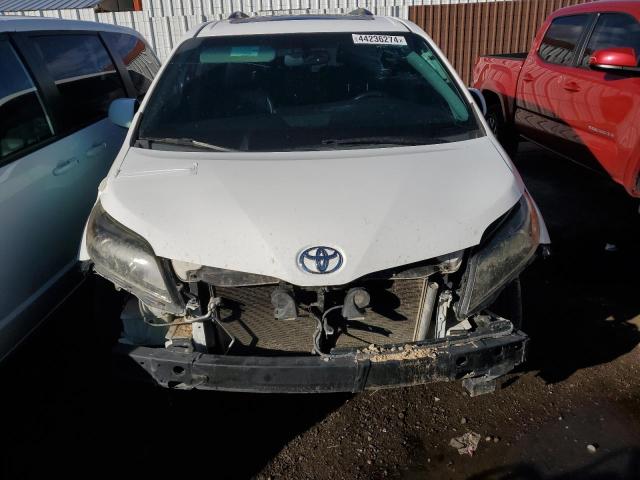 Photo 4 VIN: 5TDXK3DC3FS652177 - TOYOTA SIENNA 