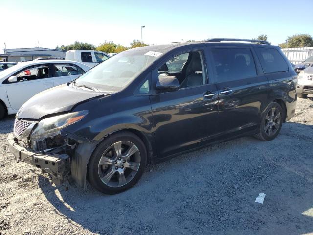 Photo 0 VIN: 5TDXK3DC3GS696374 - TOYOTA SIENNA SE 