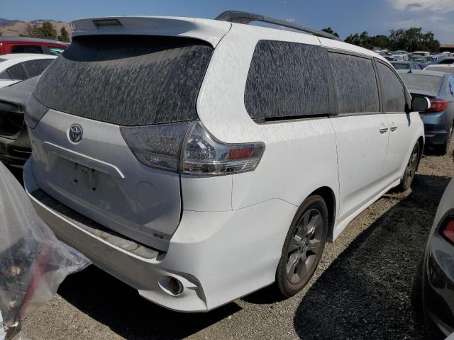 Photo 2 VIN: 5TDXK3DC3GS729664 - TOYOTA SIENNA SE 