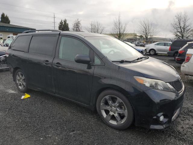 Photo 3 VIN: 5TDXK3DC4CS183774 - TOYOTA SIENNA 