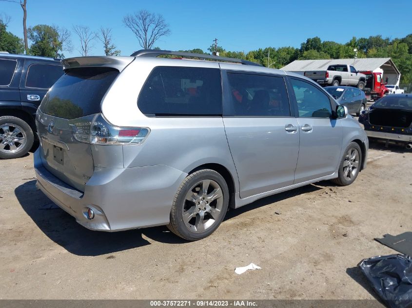 Photo 3 VIN: 5TDXK3DC4CS235324 - TOYOTA SIENNA 