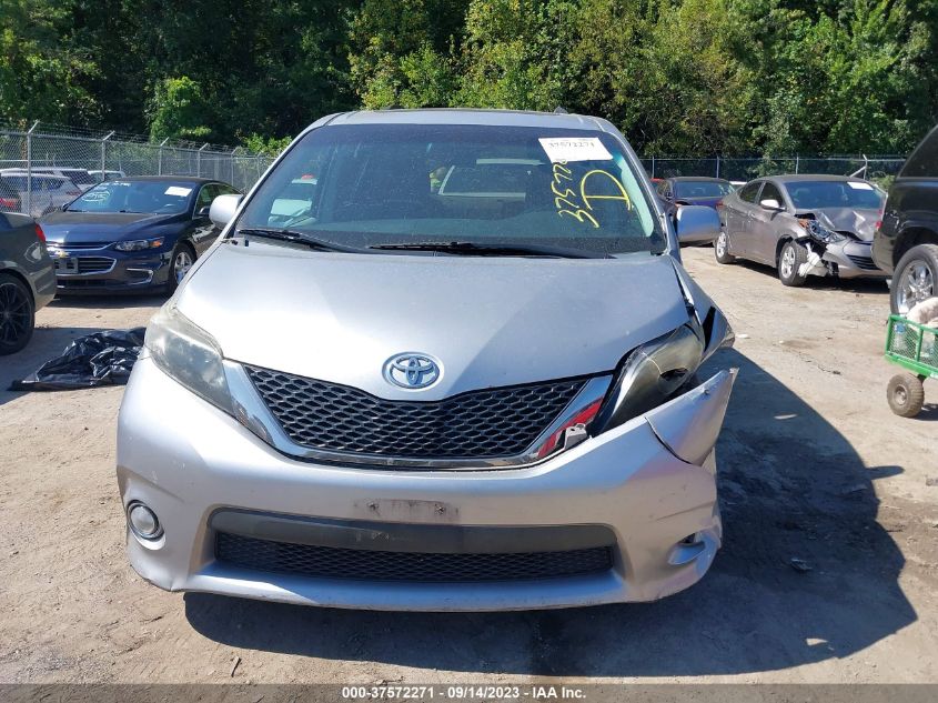 Photo 5 VIN: 5TDXK3DC4CS235324 - TOYOTA SIENNA 