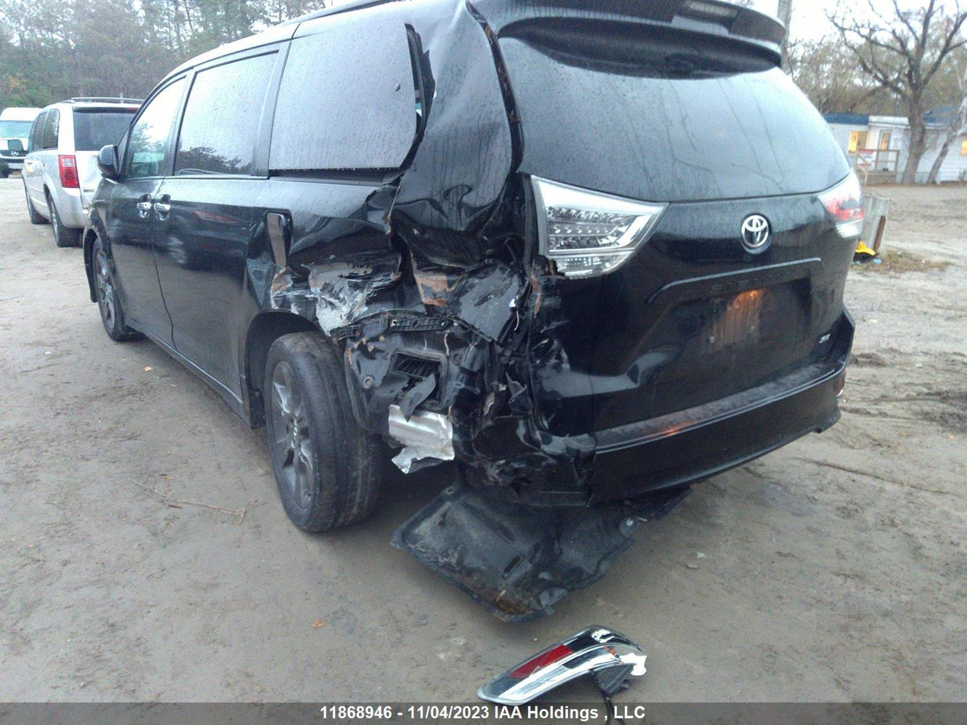 Photo 5 VIN: 5TDXK3DC4FS576131 - TOYOTA SIENNA 