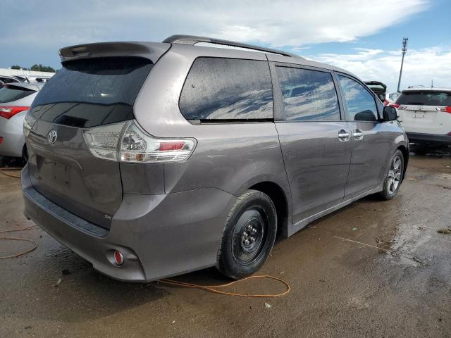 Photo 2 VIN: 5TDXK3DC4FS684930 - TOYOTA SIENNA SPO 