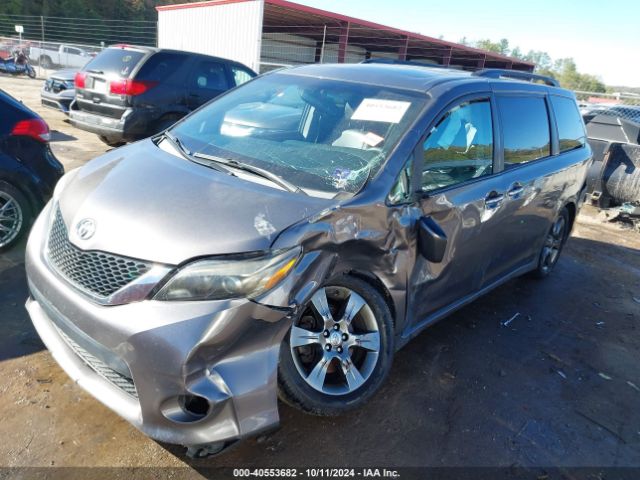 Photo 1 VIN: 5TDXK3DC4GS737336 - TOYOTA SIENNA 