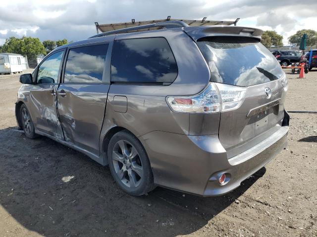 Photo 1 VIN: 5TDXK3DC4GS760115 - TOYOTA SIENNA 