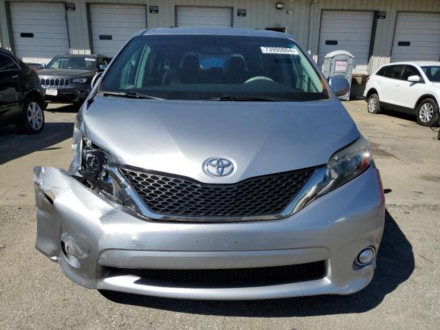 Photo 4 VIN: 5TDXK3DC5BS043134 - TOYOTA SIENNA SPO 