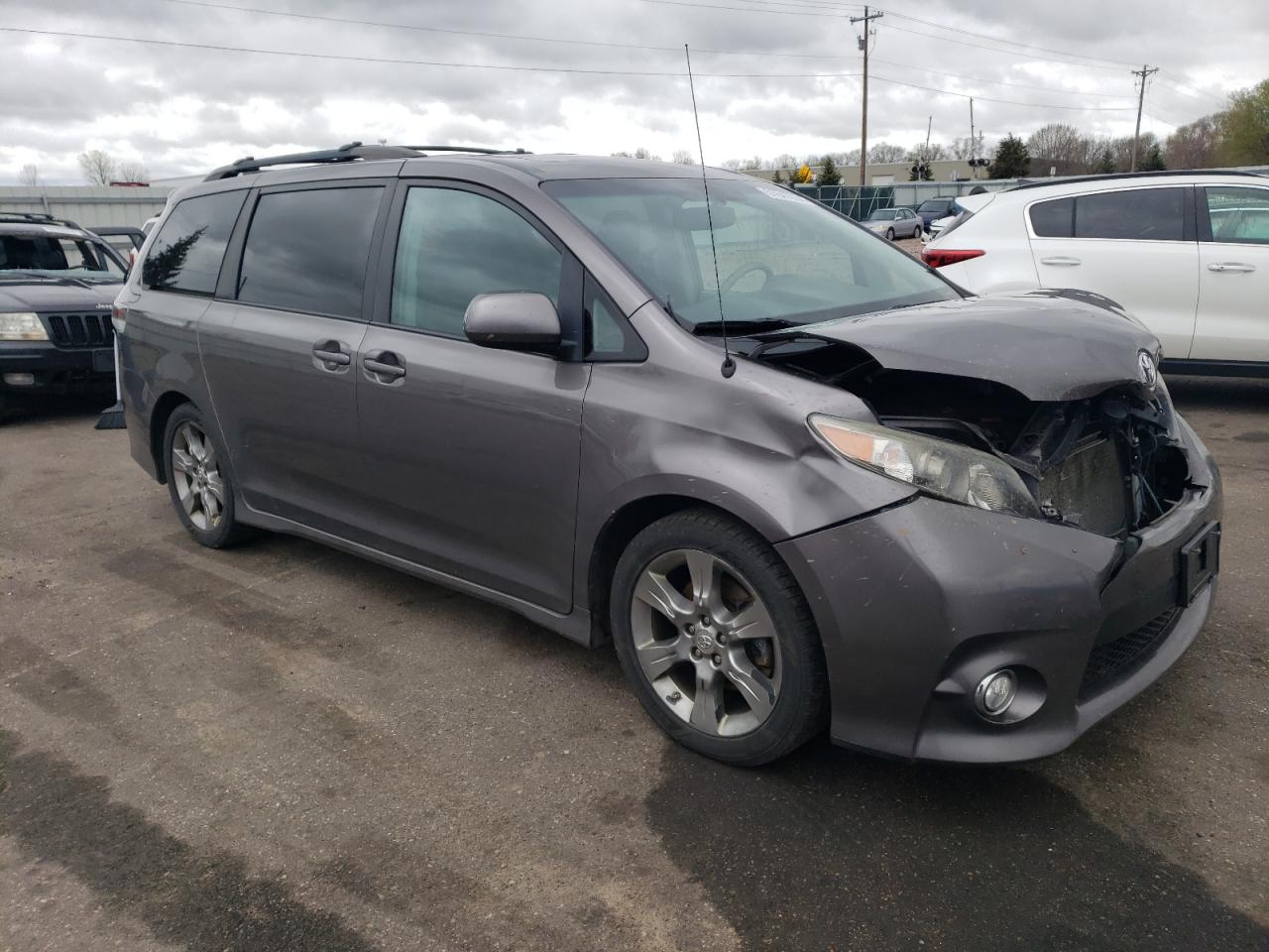 Photo 3 VIN: 5TDXK3DC5CS190619 - TOYOTA SIENNA 