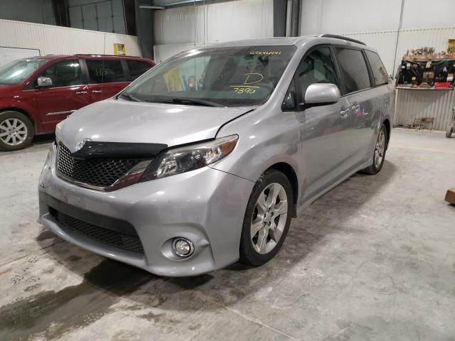 Photo 1 VIN: 5TDXK3DC5CS257896 - TOYOTA SIENNA SPO 