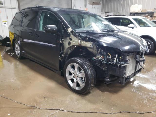 Photo 3 VIN: 5TDXK3DC5CS258806 - TOYOTA SIENNA 