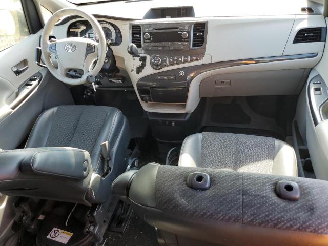 Photo 7 VIN: 5TDXK3DC5DS314096 - TOYOTA SIENNA 