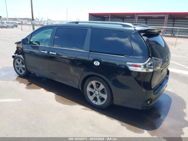 Photo 2 VIN: 5TDXK3DC5ES457292 - TOYOTA SIENNA 