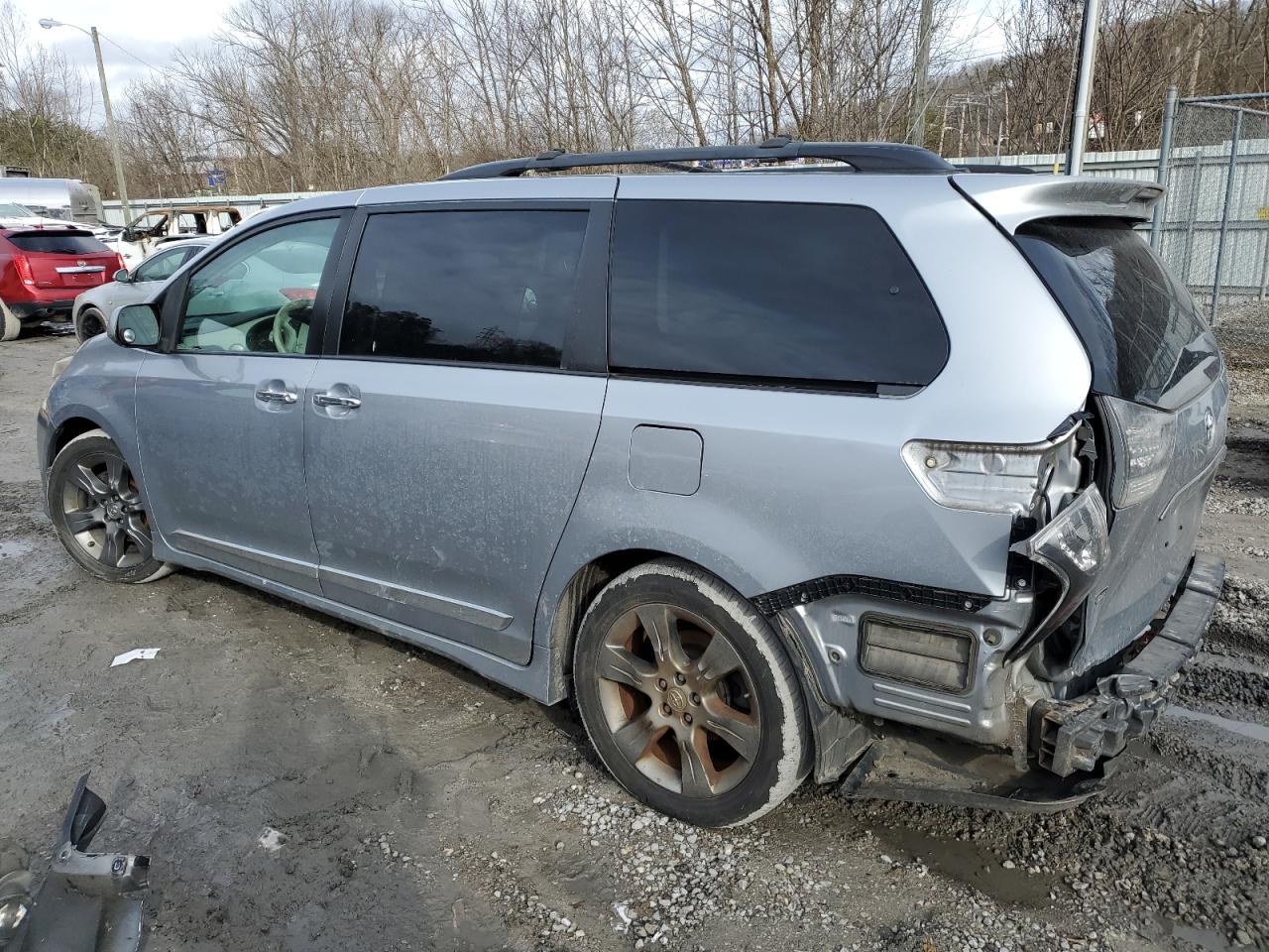 Photo 1 VIN: 5TDXK3DC5ES474593 - TOYOTA SIENNA 