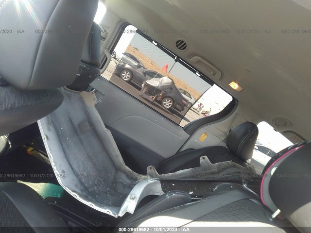 Photo 7 VIN: 5TDXK3DC5ES492463 - TOYOTA SIENNA 