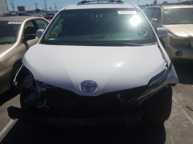 Photo 8 VIN: 5TDXK3DC5FS636420 - TOYOTA SIENNA SPO 