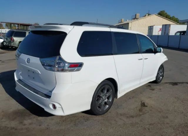 Photo 3 VIN: 5TDXK3DC5FS657879 - TOYOTA SIENNA 