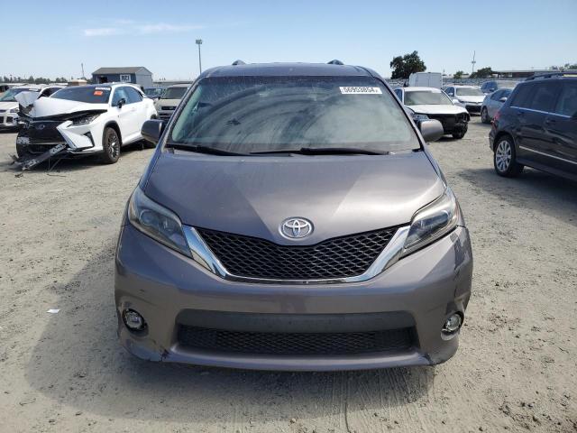 Photo 4 VIN: 5TDXK3DC5GS732744 - TOYOTA SIENNA 