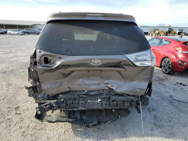 Photo 5 VIN: 5TDXK3DC5GS737281 - TOYOTA SIENNA SE 