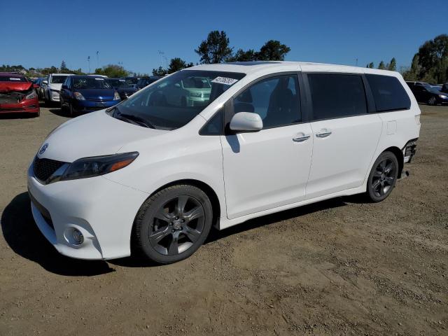 Photo 0 VIN: 5TDXK3DC5GS762696 - TOYOTA SIENNA SE 