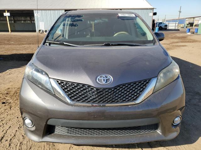 Photo 4 VIN: 5TDXK3DC6BS113711 - TOYOTA SIENNA 