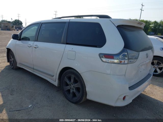 Photo 2 VIN: 5TDXK3DC6FS545205 - TOYOTA SIENNA 