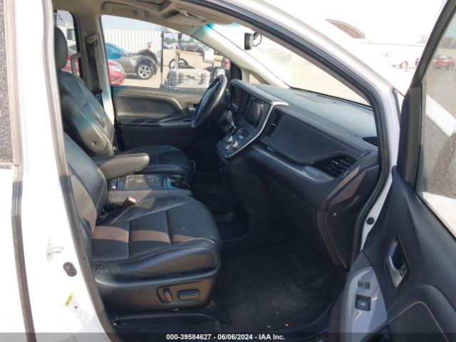 Photo 4 VIN: 5TDXK3DC6FS545205 - TOYOTA SIENNA 