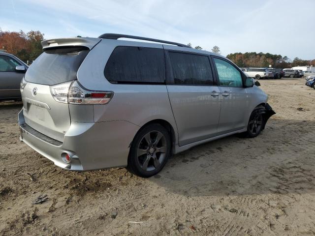 Photo 2 VIN: 5TDXK3DC6GS736852 - TOYOTA SIENNA SE 