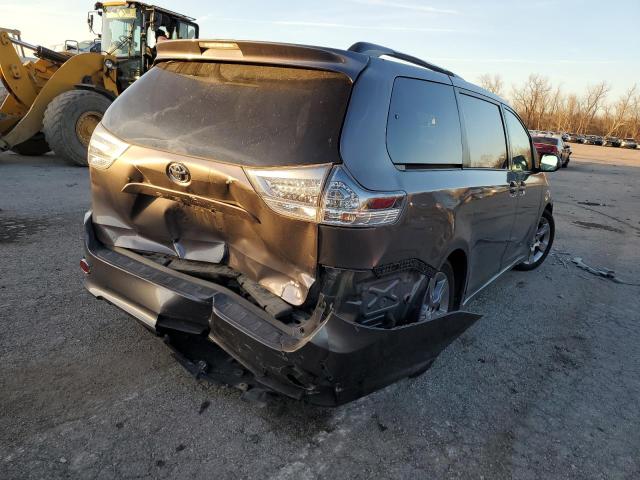 Photo 2 VIN: 5TDXK3DC7BS049985 - TOYOTA SIENNA 