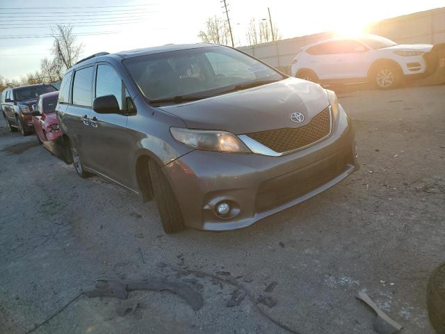 Photo 3 VIN: 5TDXK3DC7BS049985 - TOYOTA SIENNA 