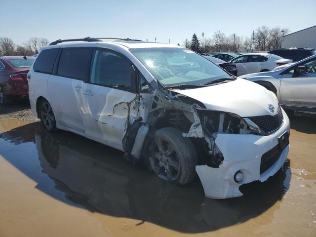 Photo 3 VIN: 5TDXK3DC7BS159001 - TOYOTA SIENNA 