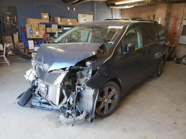 Photo 1 VIN: 5TDXK3DC7CS226598 - TOYOTA SIENNA SPO 