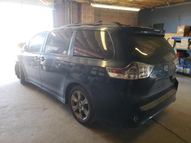 Photo 2 VIN: 5TDXK3DC7CS226598 - TOYOTA SIENNA SPO 