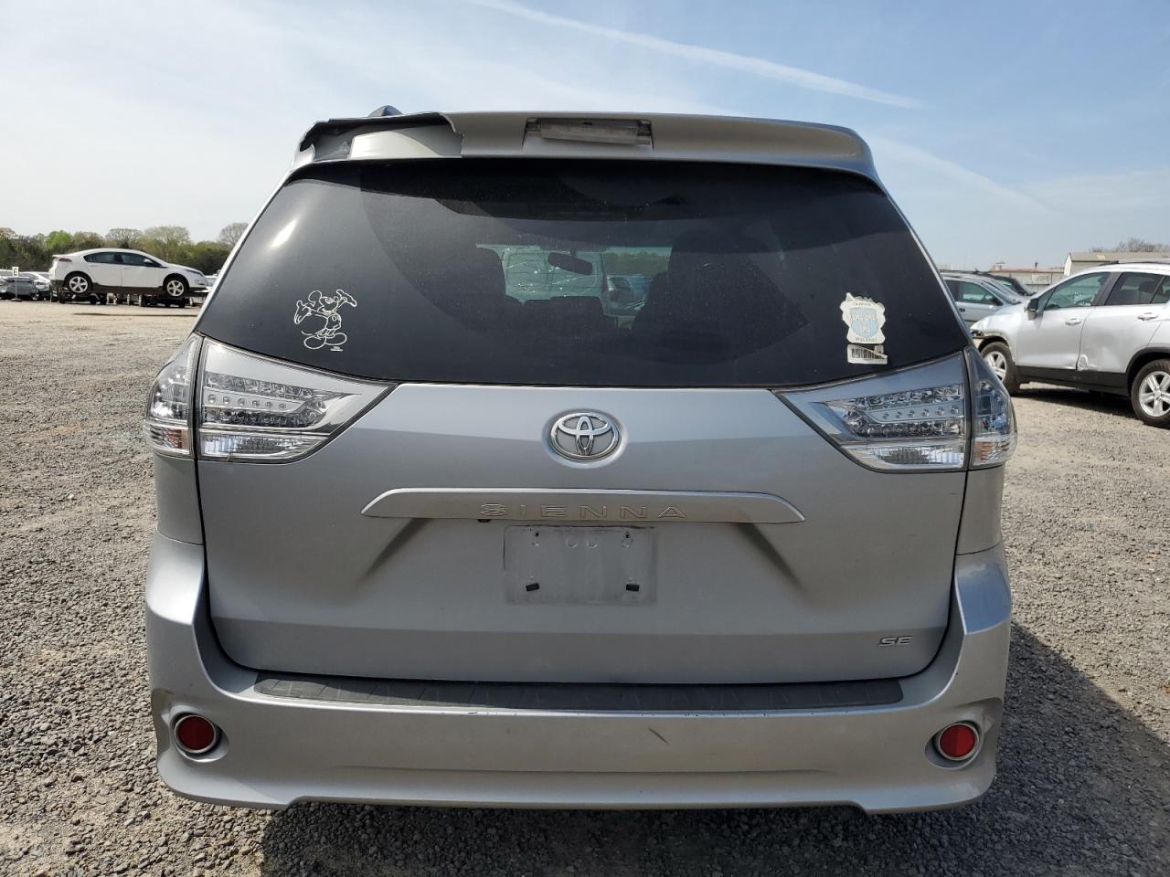 Photo 5 VIN: 5TDXK3DC7DS364692 - TOYOTA SIENNA 