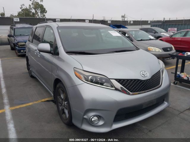 Photo 0 VIN: 5TDXK3DC7GS726279 - TOYOTA SIENNA 