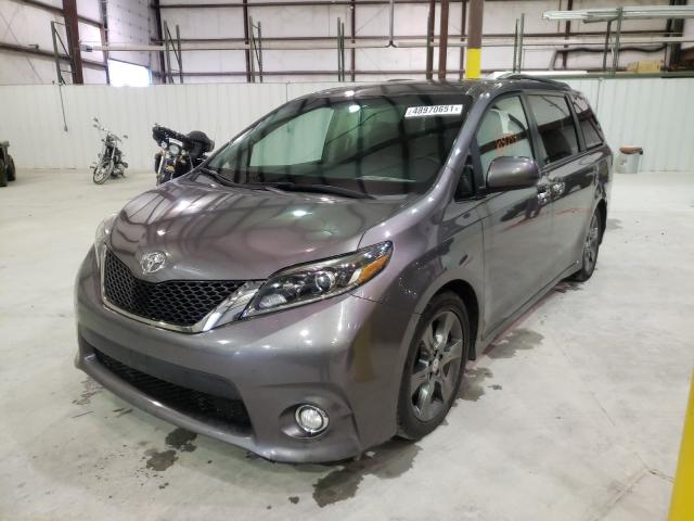 Photo 1 VIN: 5TDXK3DC7GS734933 - TOYOTA SIENNA SE 