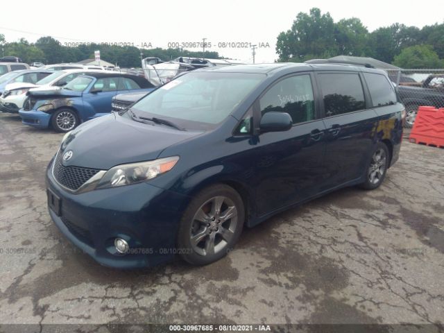 Photo 1 VIN: 5TDXK3DC8BS045105 - TOYOTA SIENNA 