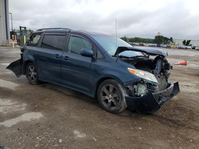 Photo 3 VIN: 5TDXK3DC8BS066147 - TOYOTA SIENNA 