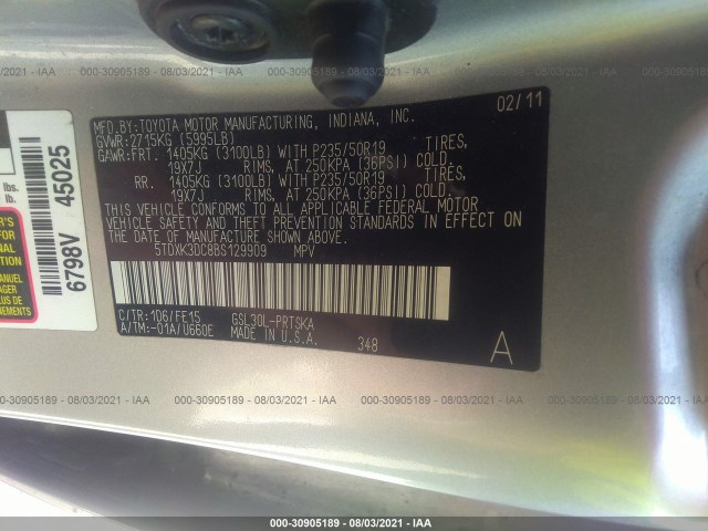 Photo 8 VIN: 5TDXK3DC8BS129909 - TOYOTA SIENNA 