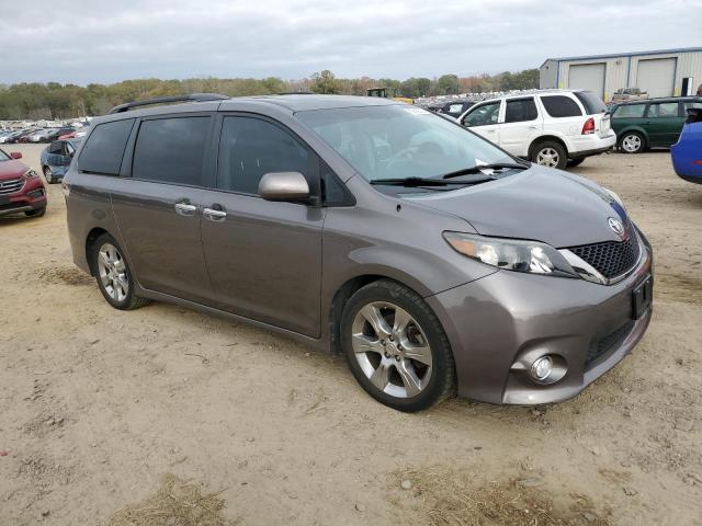 Photo 3 VIN: 5TDXK3DC8ES442107 - TOYOTA SIENNA 