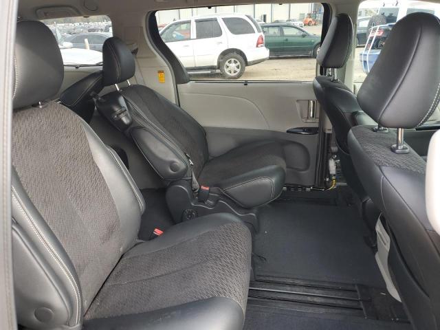 Photo 9 VIN: 5TDXK3DC8ES442107 - TOYOTA SIENNA 