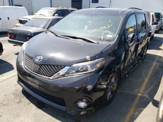 Photo 1 VIN: 5TDXK3DC8GS710561 - TOYOTA SIENNA SE 