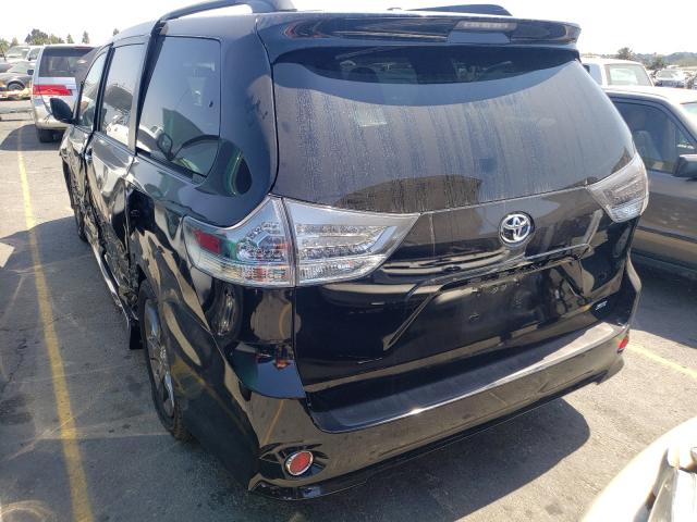 Photo 2 VIN: 5TDXK3DC8GS710561 - TOYOTA SIENNA SE 