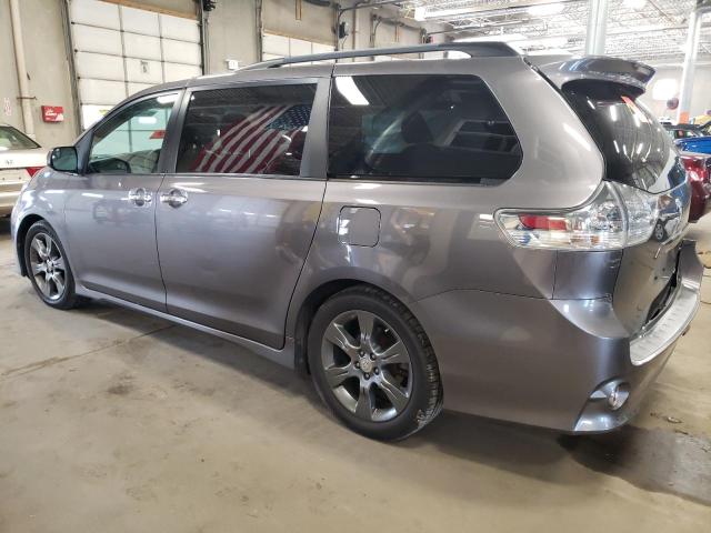 Photo 1 VIN: 5TDXK3DC8GS710771 - TOYOTA SIENNA 