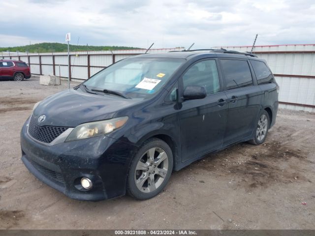 Photo 1 VIN: 5TDXK3DC9BS039488 - TOYOTA SIENNA 