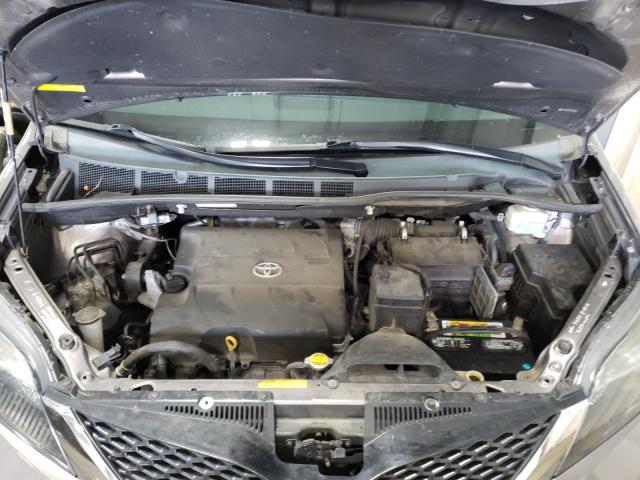 Photo 6 VIN: 5TDXK3DC9BS097701 - TOYOTA SIENNA SPO 