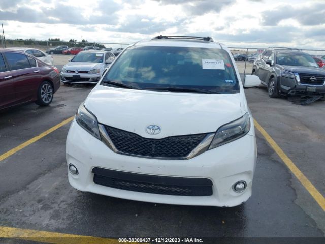 Photo 5 VIN: 5TDXK3DC9FS552469 - TOYOTA SIENNA 