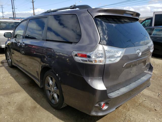 Photo 2 VIN: 5TDXK3DC9FS565691 - TOYOTA SIENNA SPO 