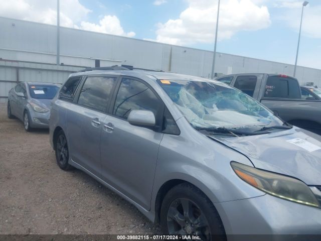 Photo 5 VIN: 5TDXK3DC9FS580840 - TOYOTA SIENNA 