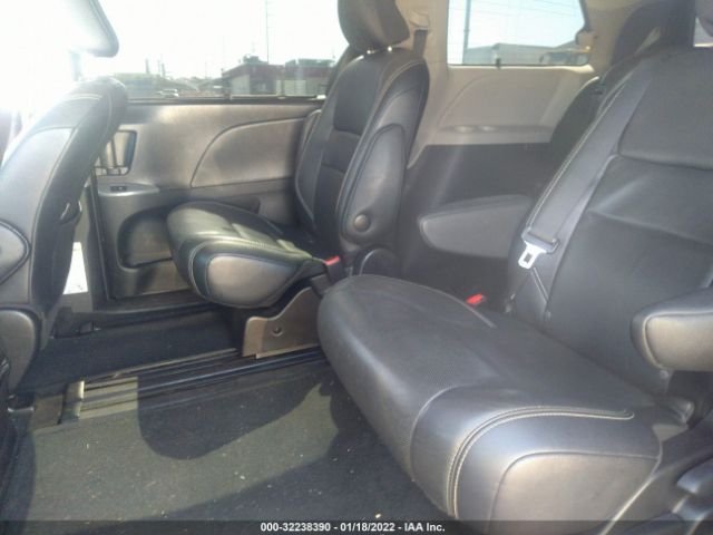 Photo 7 VIN: 5TDXK3DC9FS597959 - TOYOTA SIENNA 